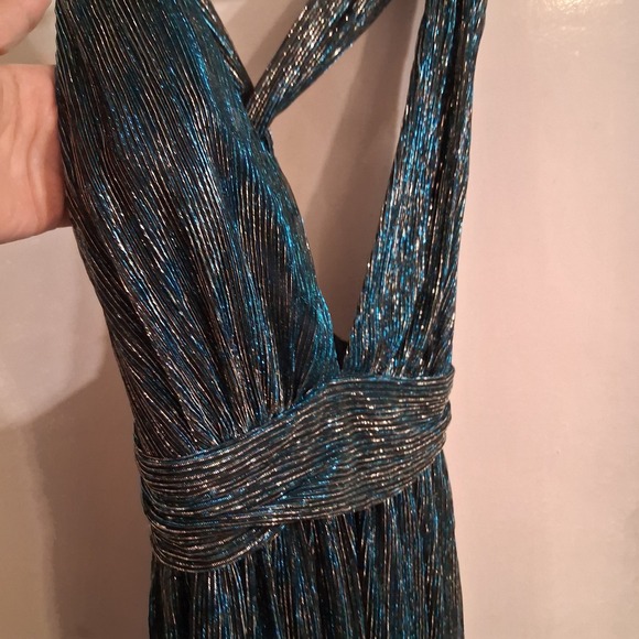 Lulus Ailey Gold Teal Deep Plunge Skater Dress NWT XL - Picture 4 of 11